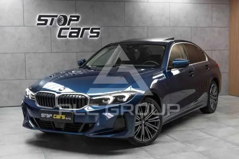 2023 BMW 330
