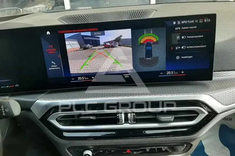 2023 BMW 330