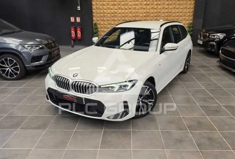 2023 BMW 330