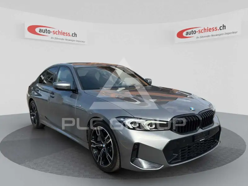 2023 BMW 330