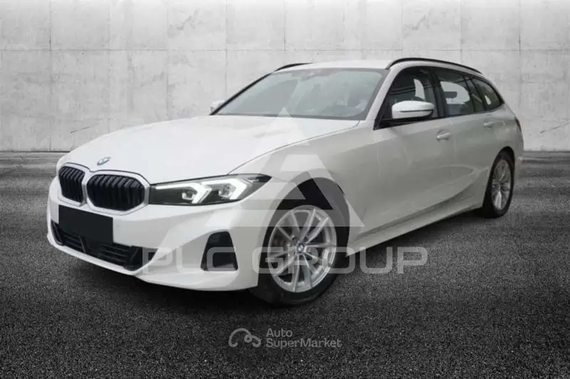 2023 BMW 330
