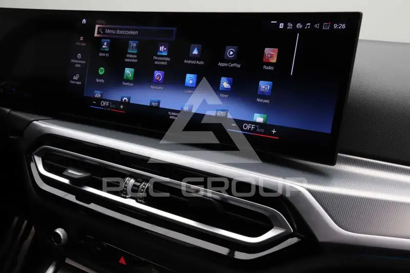 2023 BMW 330