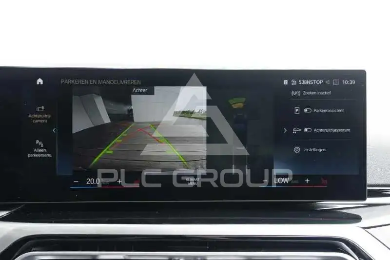 2023 BMW 330
