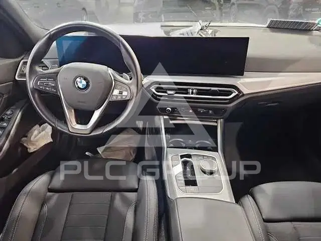 2023 BMW 330