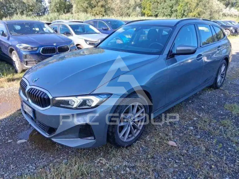 2023 BMW 330