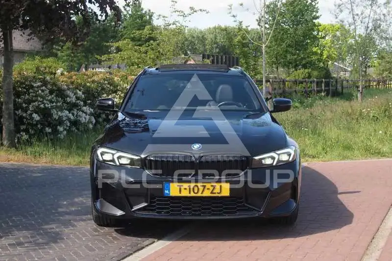2023 BMW 330