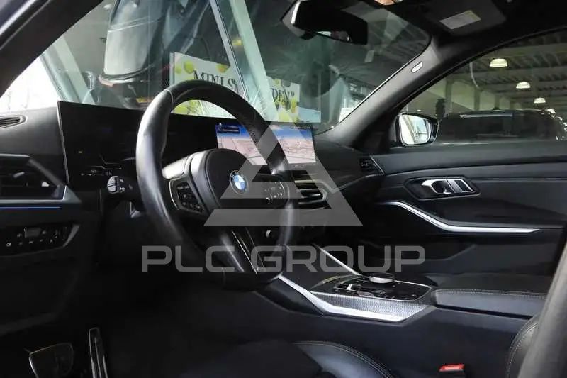 2023 BMW 330