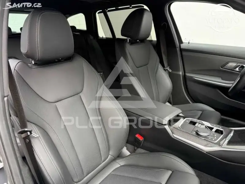 2023 BMW 330