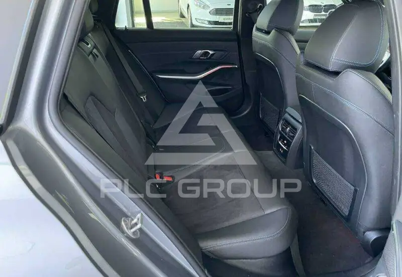 2023 BMW 330