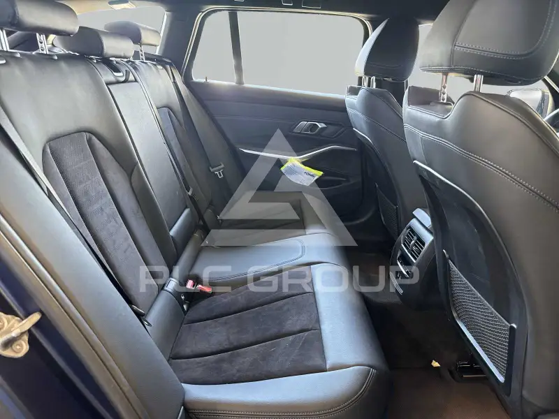 2023 BMW 330