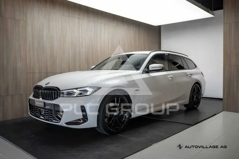 2023 BMW 330