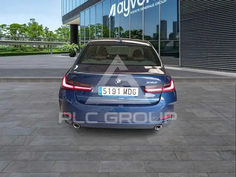 2023 BMW 330