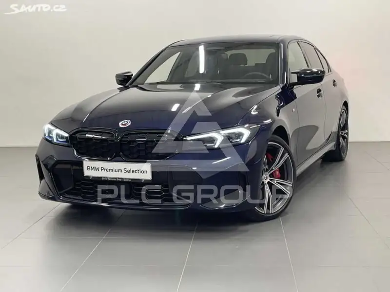 2023 BMW 330