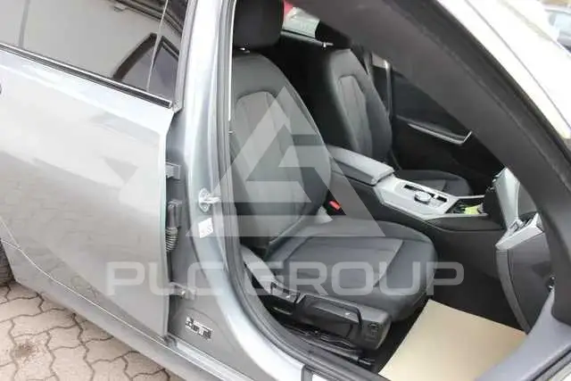 2023 BMW 330