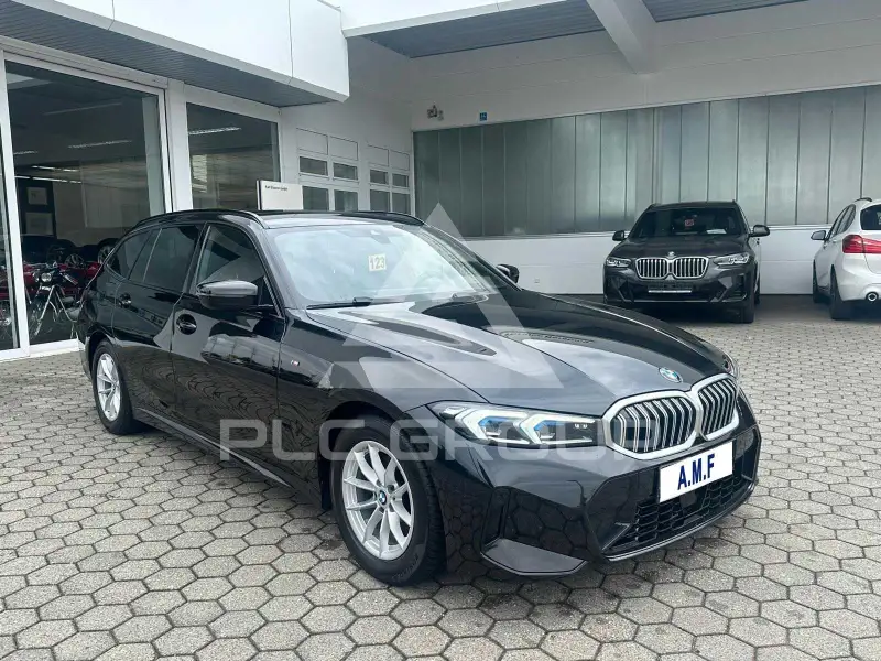 2023 BMW 330