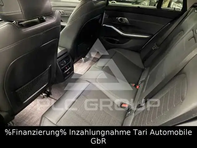 2023 BMW 330