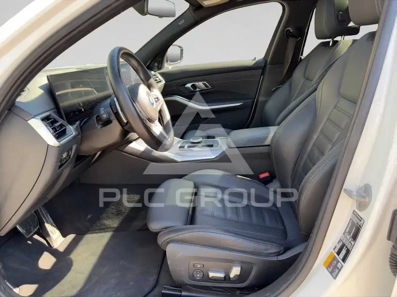 2023 BMW 330