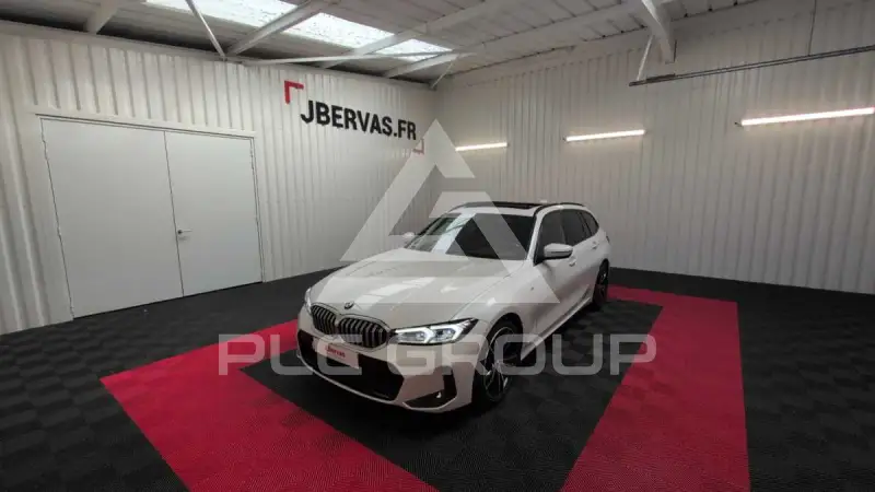 2023 BMW 330