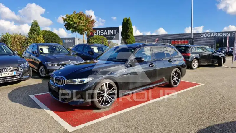 2023 BMW 330