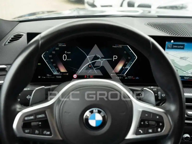 2023 BMW 330