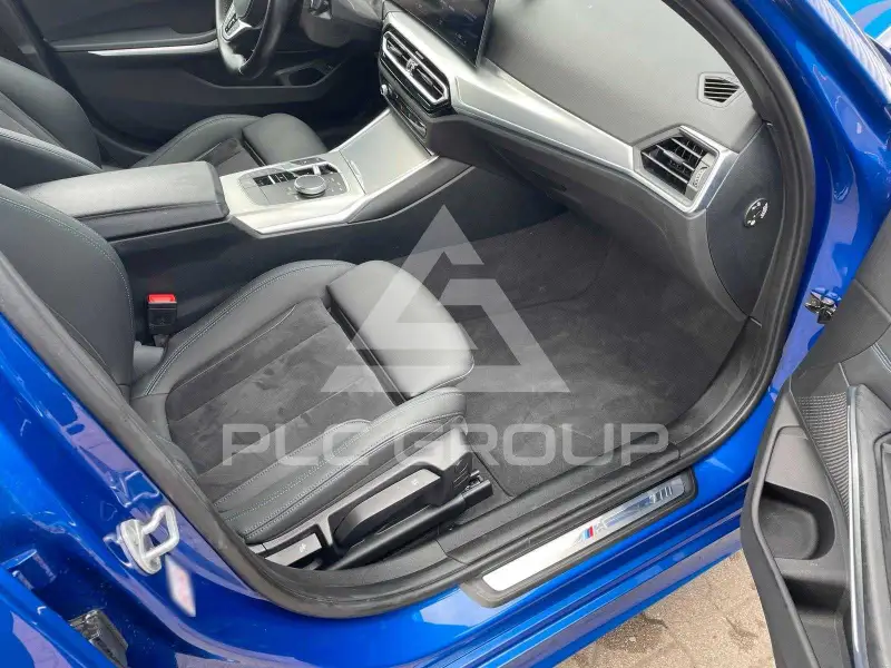 2023 BMW 330