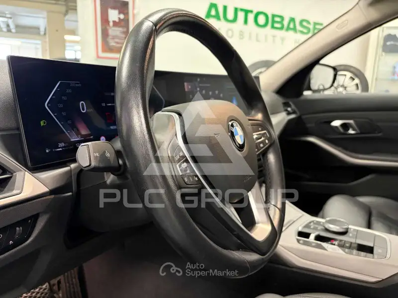 2023 BMW 330