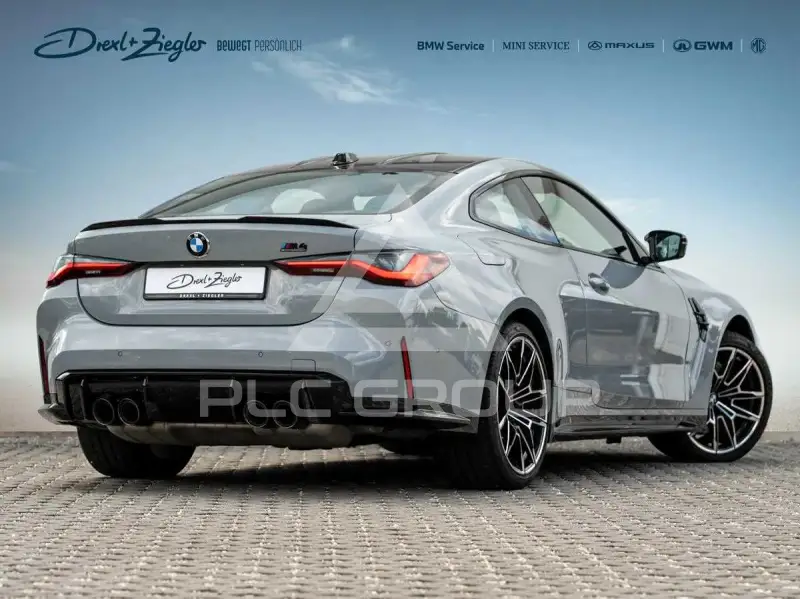 2023 BMW M4