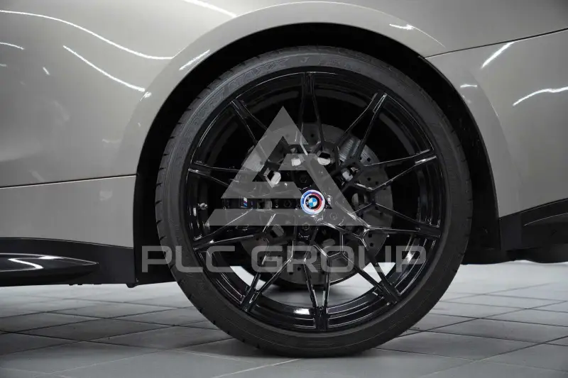 2023 BMW M4