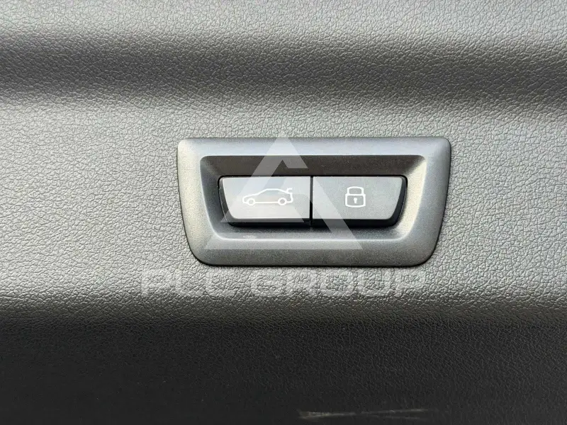 2023 BMW X1