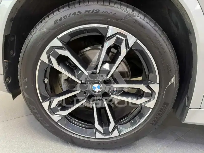 2023 BMW X1