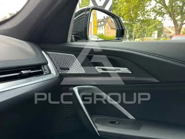 2023 BMW X1