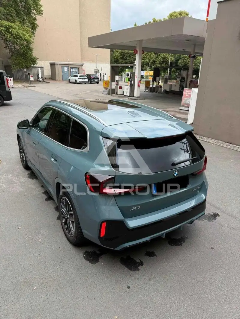 2023 BMW X1