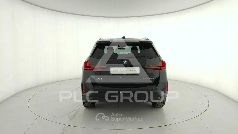 2023 BMW X1
