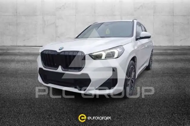 2023 BMW X1