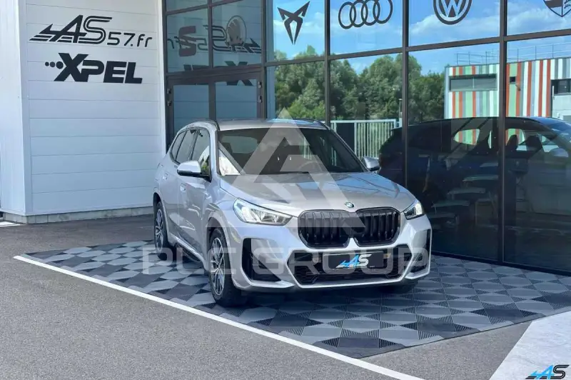 2023 BMW X1