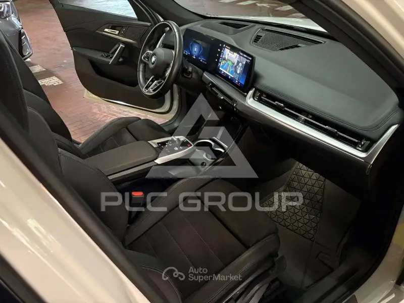 2023 BMW X1