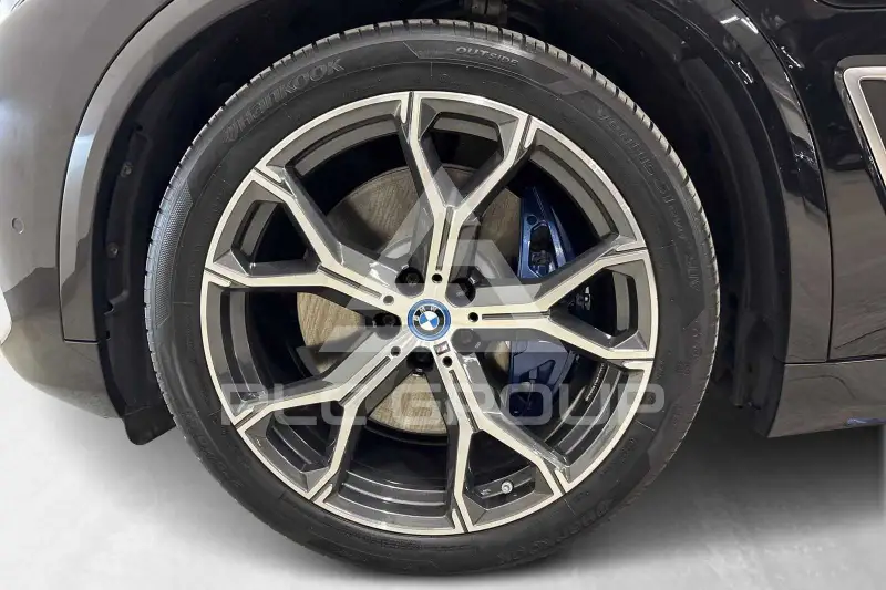 2023 BMW X5