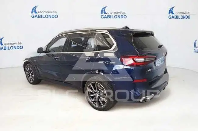 2023 BMW X5