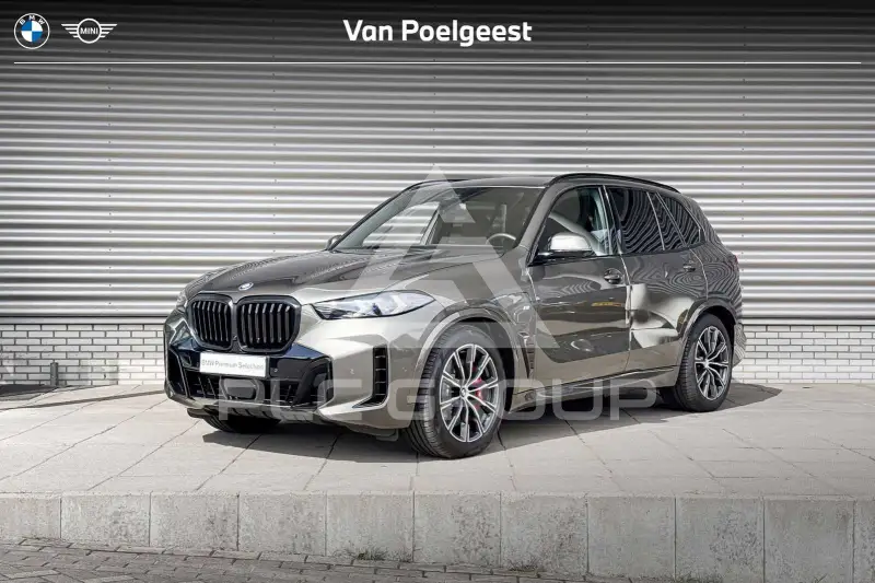 2023 BMW X5