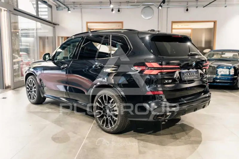 2023 BMW X5