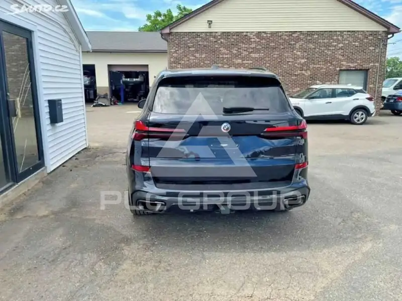 2023 BMW X5