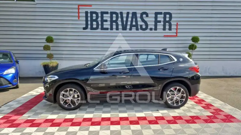 2023 BMW X2