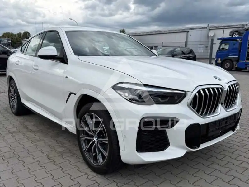 2023 BMW X6