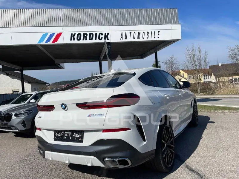2023 BMW X6