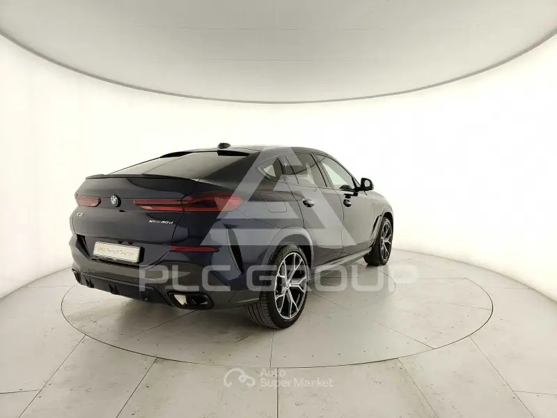 2023 BMW X6