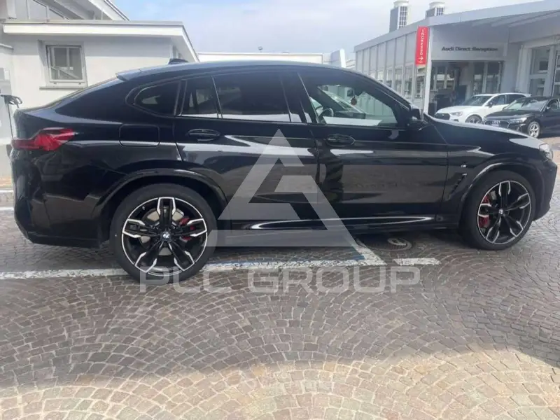 2023 BMW X4