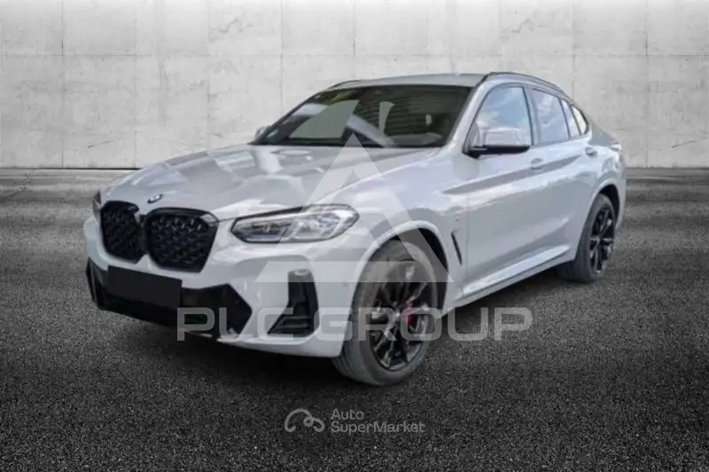 2023 BMW X4