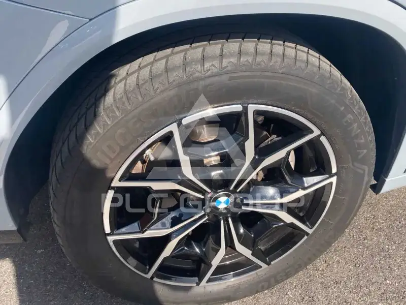 2023 BMW X4