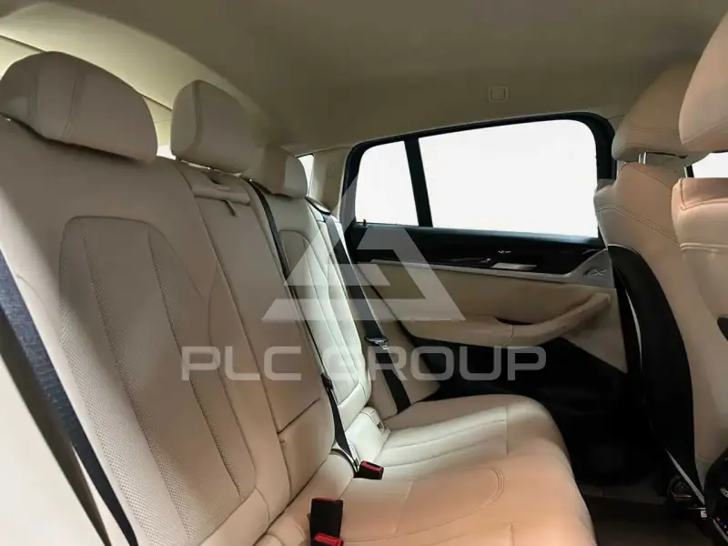 2023 BMW X4