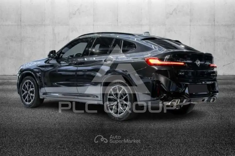 2023 BMW X4